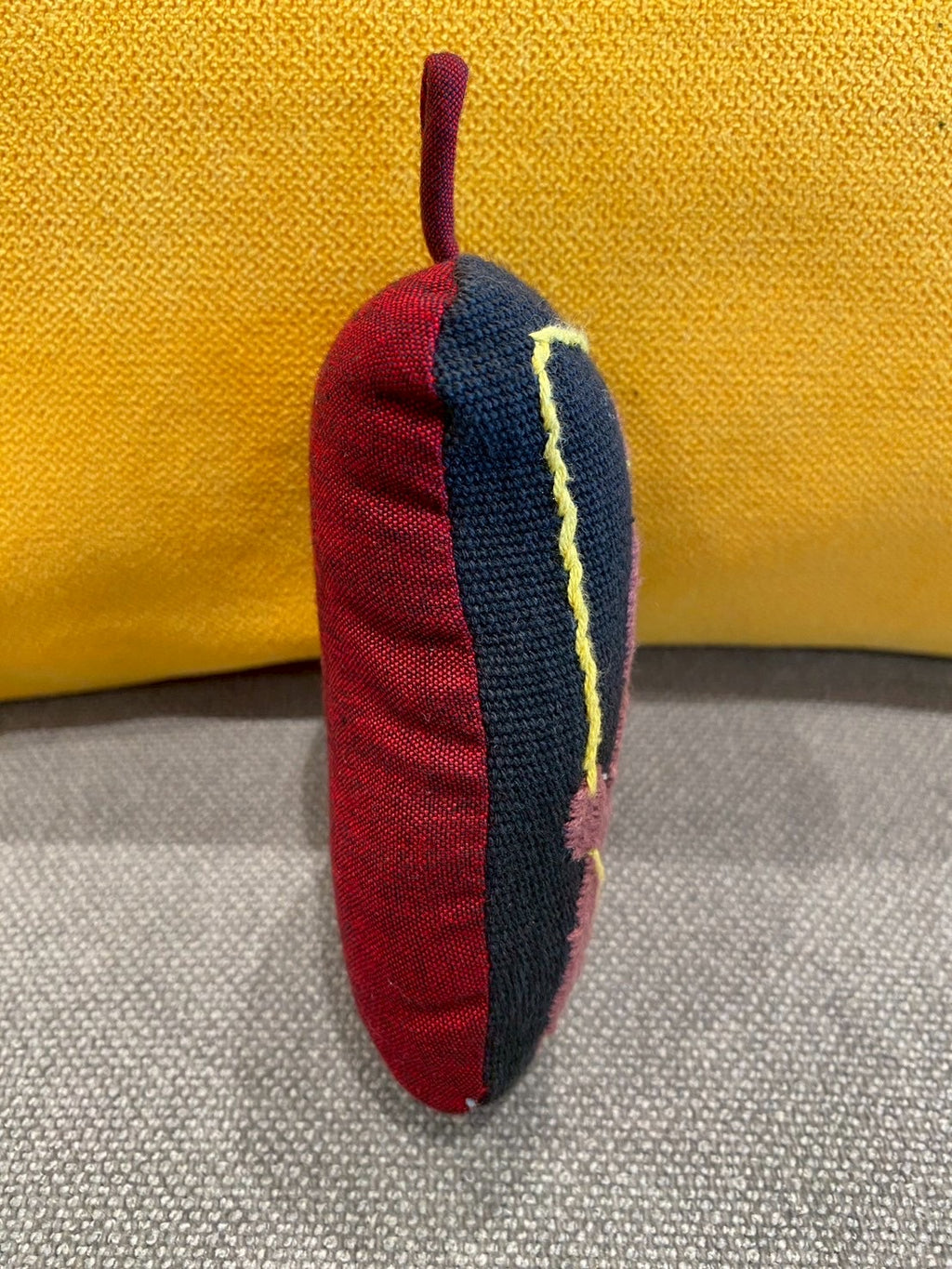 ミャンマーのキーホルダー①