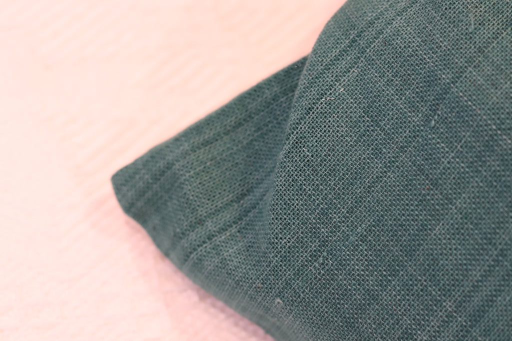 手ぬいの小さめクッションカバー(緑)