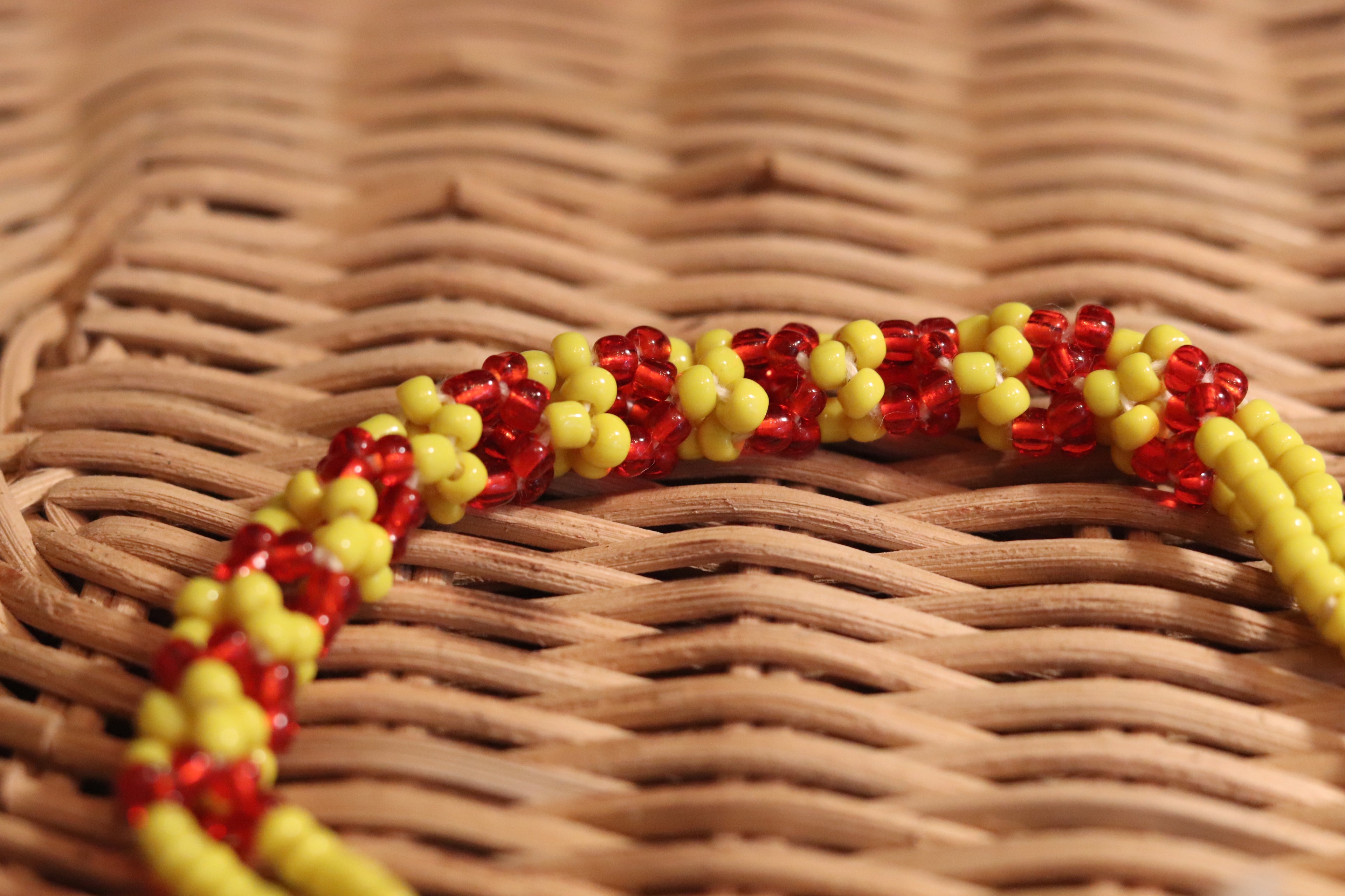 橙と黄色のブレスレット