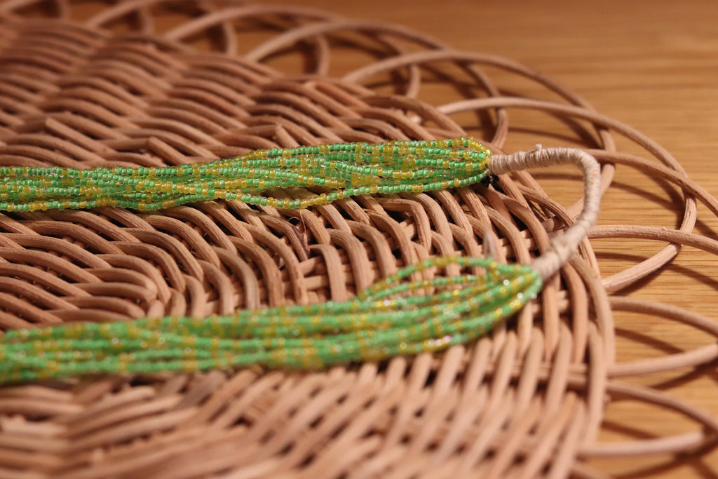 海ぶどうみたいなネックレス。