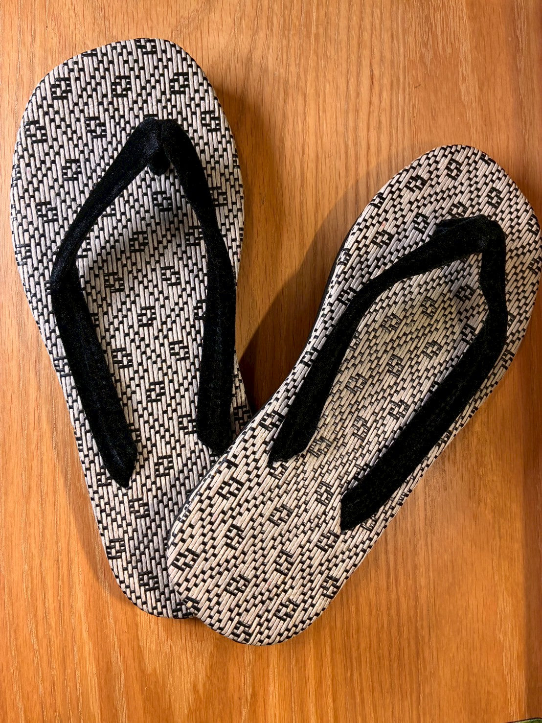 白黒サンダル【アウトレット】