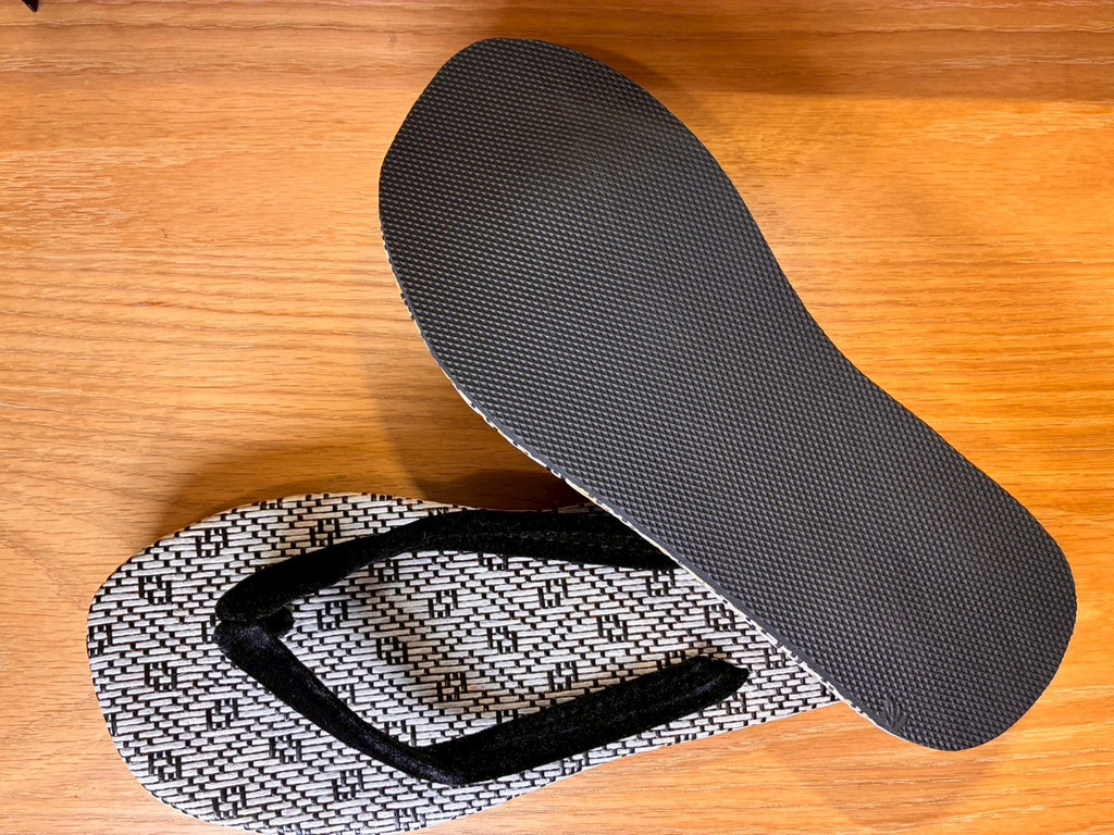 白黒サンダル【アウトレット】