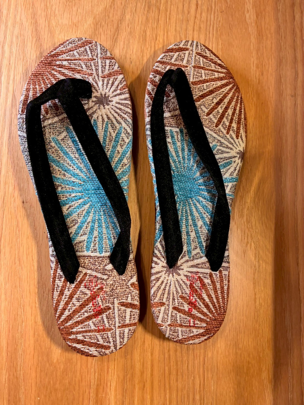 カラフル花柄サンダル【アウトレット】