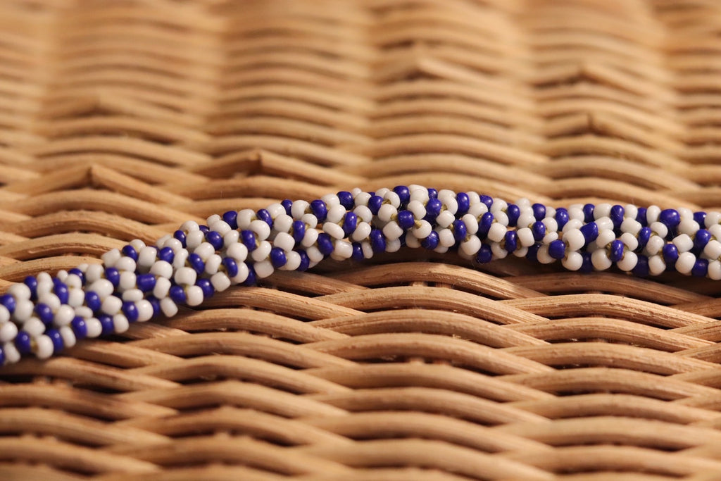 青と白のブレスレット【アウトレット】